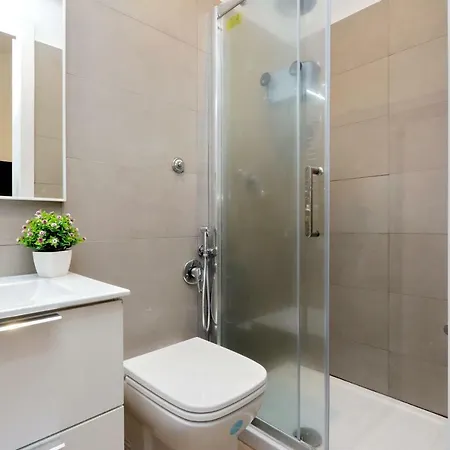 Πανσιόν Lisa Vatican